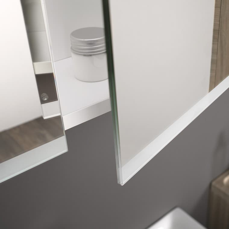 Geberit Option profile handle (© Geberit) Geberit Option profile handle (© Geberit)