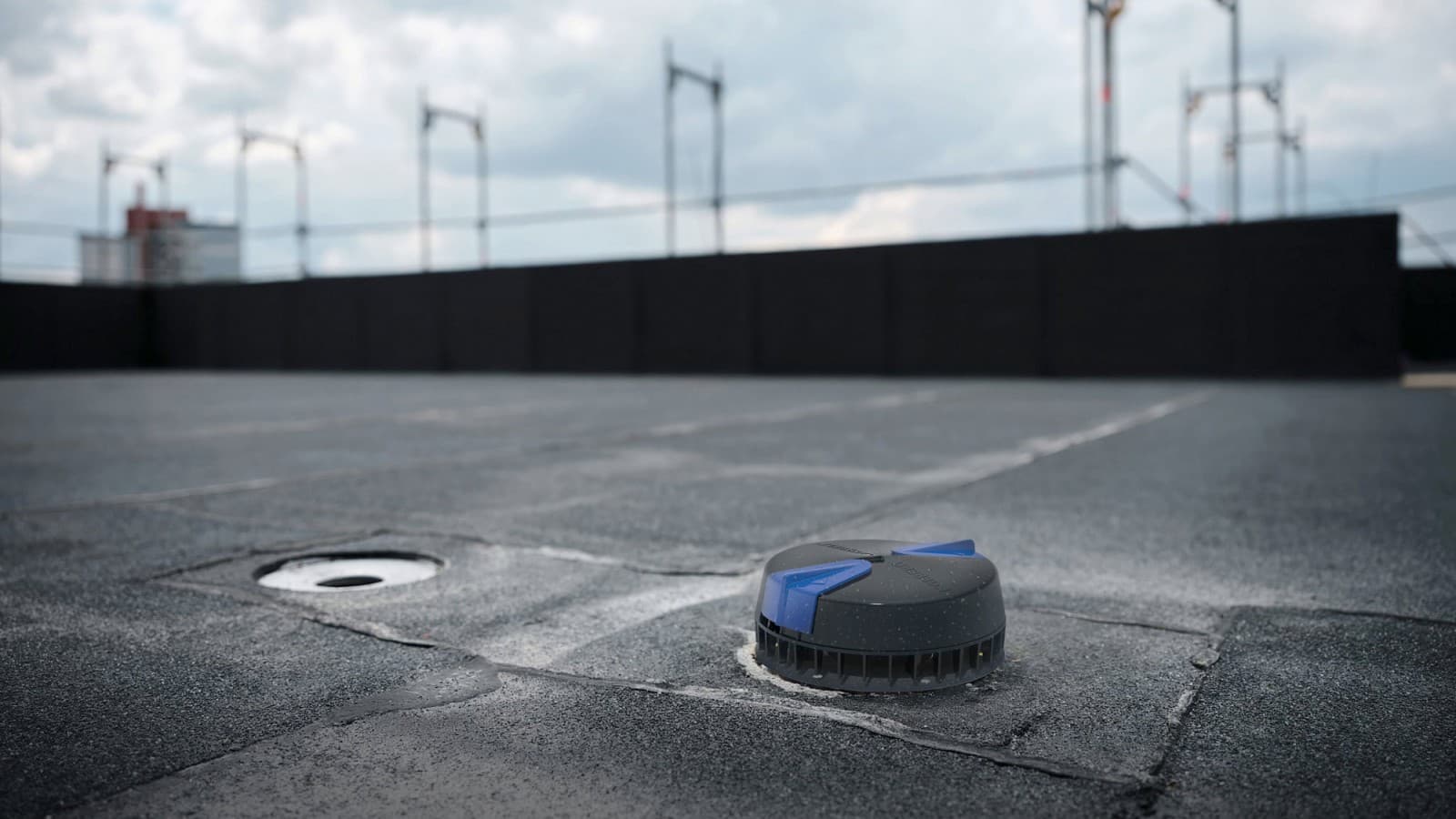 Geberit Pluvia syphonic roof drainage installed at the AMF Logistics Centre Geberit Pluvia syphonic roof drainage installed at the AMF Logistics Centre