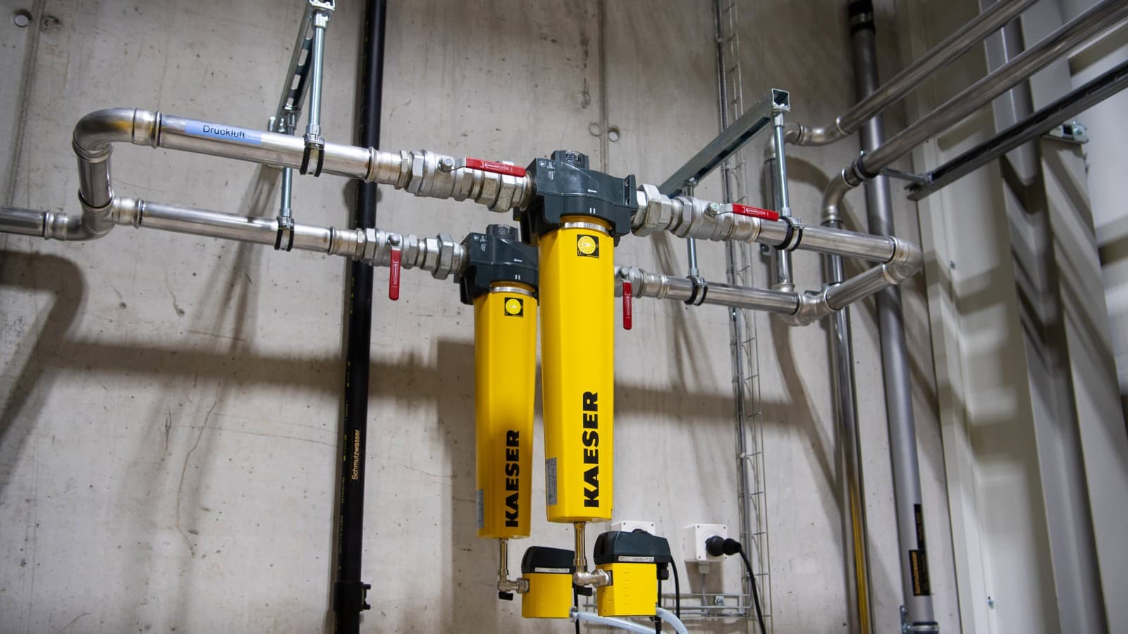 Compressed air filter system with Geberit Mapress Stainless Steel Compressed air filter system with Geberit Mapress Stainless Steel
