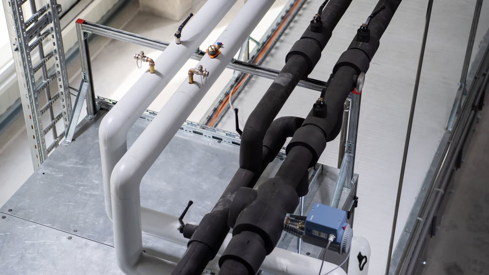 sPiping for heating, cooling and supply sPiping for heating, cooling and supply